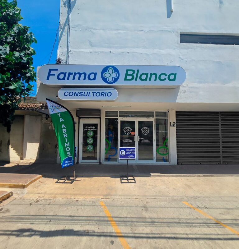 FarmaBlanca implementa estrategias globales en retail farmacéutico